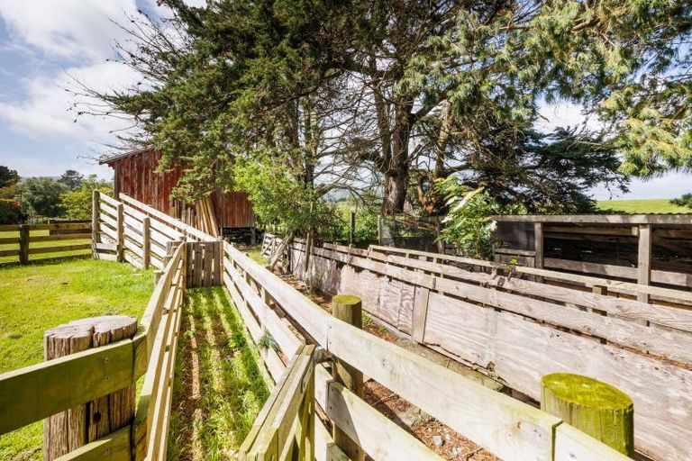 Photo of property in 1142 Tennent Drive, Linton, Palmerston North, 4472