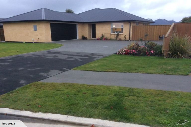 Photo of property in 44 Lewis Crescent, Rolleston, 7614