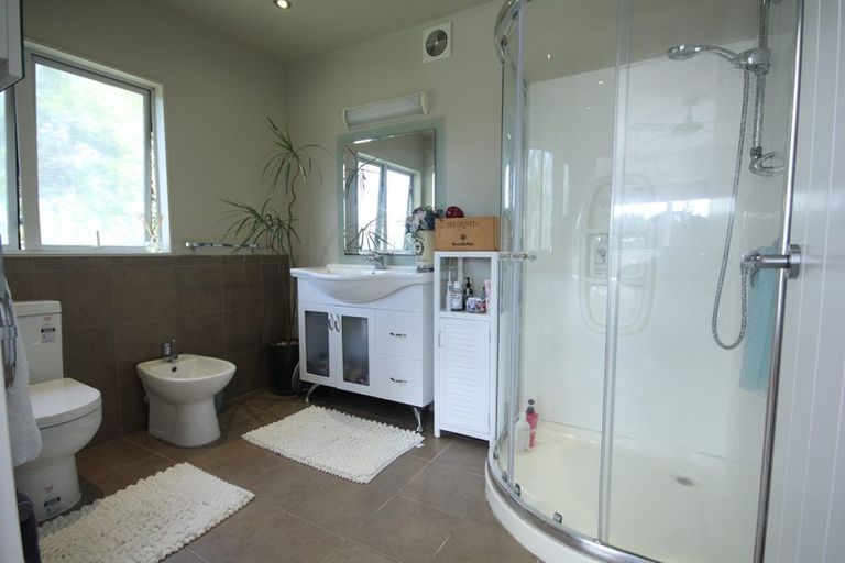 Photo of property in 25 Hobson Road, Lucas Heights, Auckland, 0632