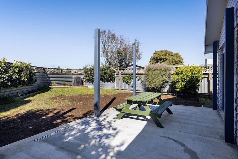 Photo of property in 24 Tawa Street, Hawera, 4610