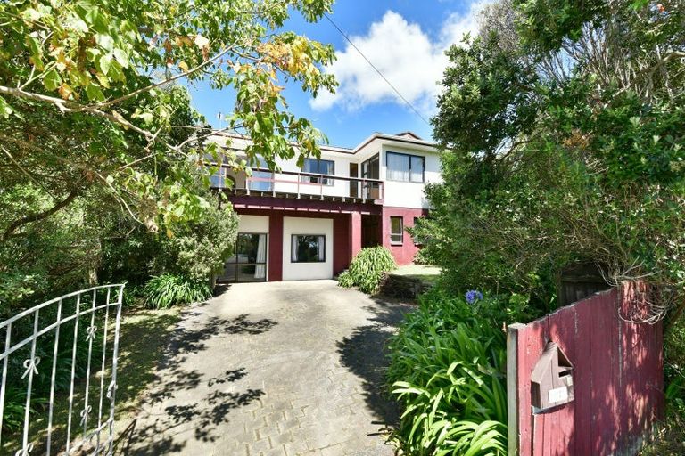 Photo of property in 1277 Whangaparaoa Road, Gulf Harbour, Whangaparaoa, 0930