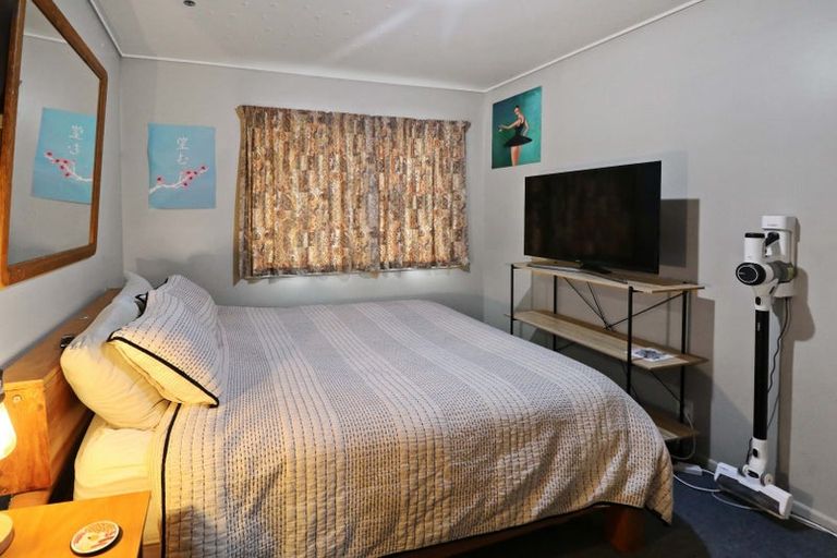 Photo of property in 121c Bell Road, Waiwhetu, Lower Hutt, 5010