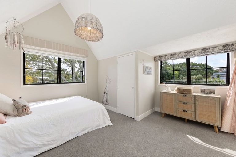 Photo of property in 14a Motuora Road, Manly, Whangaparaoa, 0930