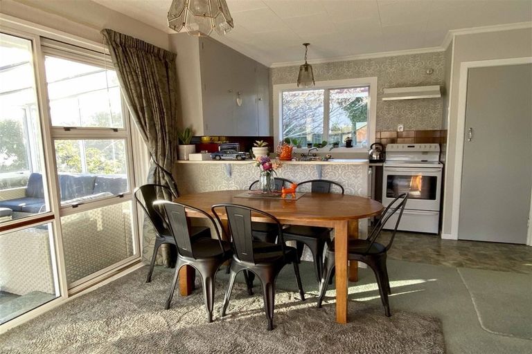 Photo of property in 36 Highfield Terrace, Newfield, Invercargill, 9812