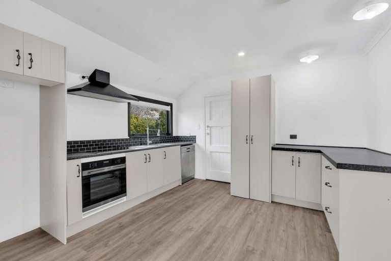 Photo of property in 9 Falstaff Street, Stratford, 4332