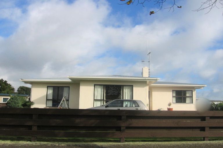 Photo of property in 30 Birmingham Street, Takaro, Palmerston North, 4412