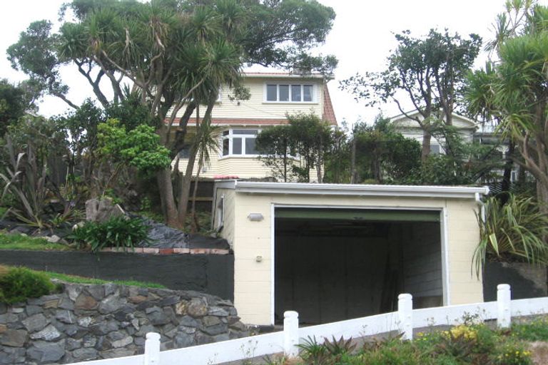 Photo of property in 17 Orari Street, Ngaio, Wellington, 6035