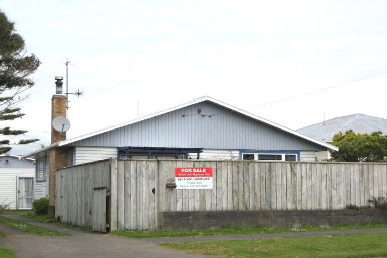 Photo of property in 207 Seaview Road, Westown, New Plymouth, 4310