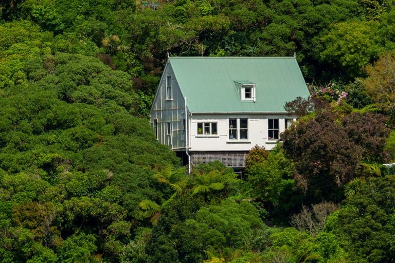 Photo of property in 39 Heke Street, Ngaio, Wellington, 6035