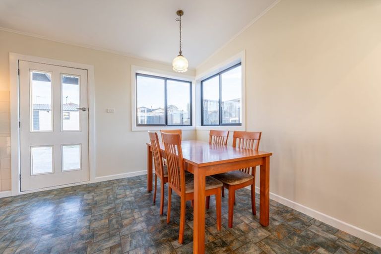 Photo of property in 6 Poplar Street, Gleniti, Timaru, 7910