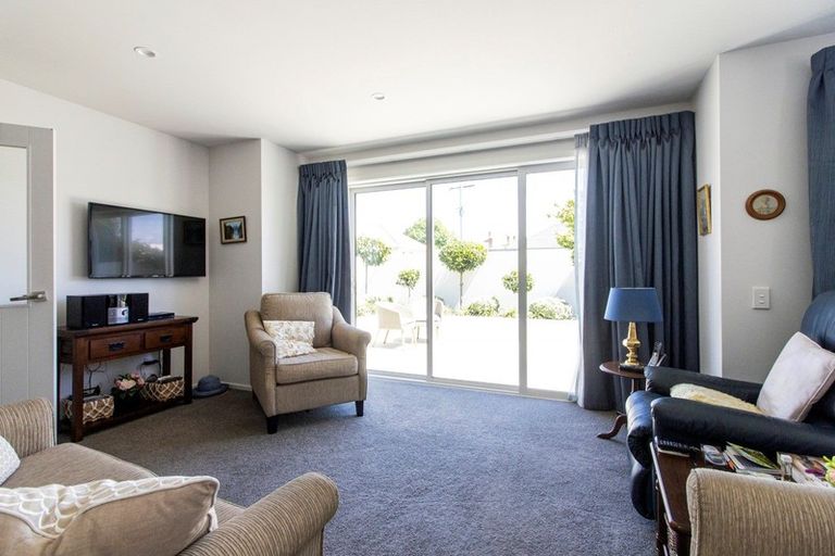 Photo of property in 1 Collingwood Street, Highfield, Timaru, 7910