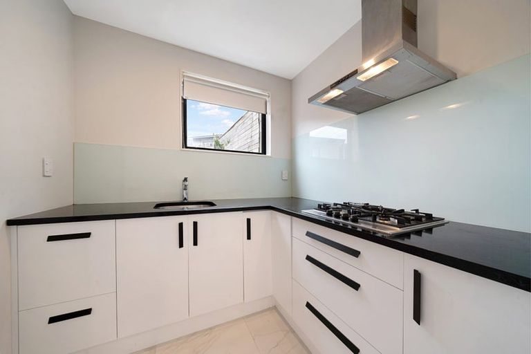 Photo of property in 55 Platinum Rise, Ranui, Auckland, 0612