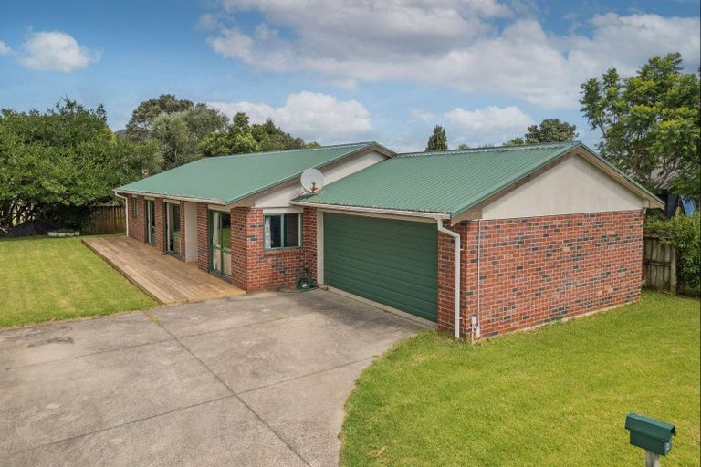 Photo of property in 40 Cholmondeley Crescent, Whitianga, 3510