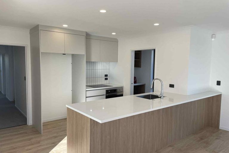 Photo of property in 3 Arohanui Road, Karaka, 2124