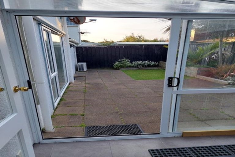 Photo of property in 3/354 Muritai Road, Eastbourne, Lower Hutt, 5013