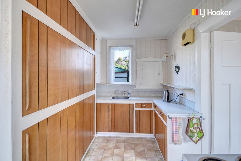 Photo of property in 204 Musselburgh Rise, Andersons Bay, Dunedin, 9013