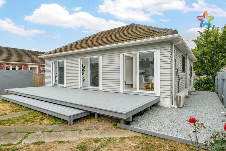 Photo of property in 17 Reynolds Street, Taita, Lower Hutt, 5011