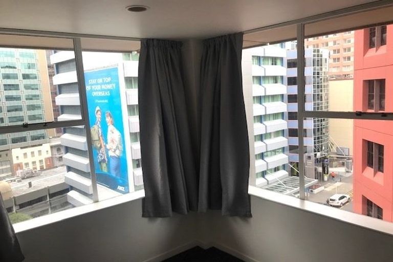 Photo of property in Terrace Tower Apartments, 7b/126 The Terrace, Wellington Central, Wellington, 6011