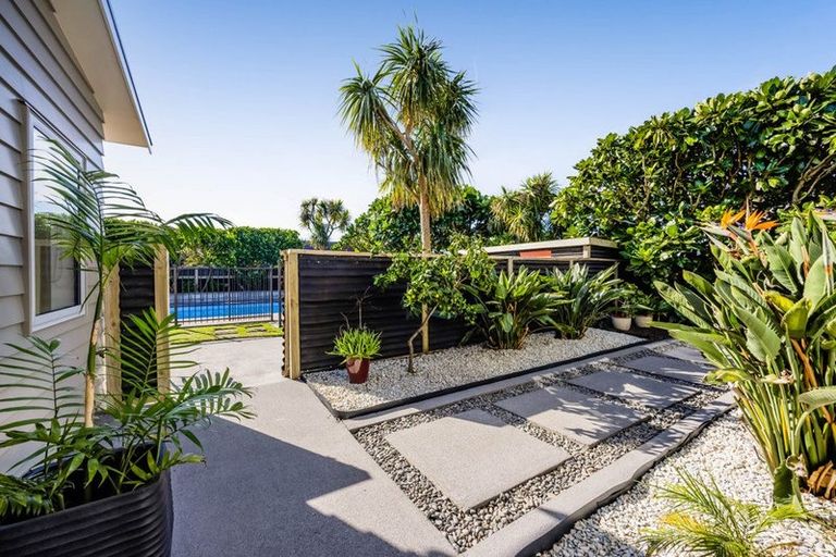 Photo of property in 9a Dolphin Parade, Bell Block, New Plymouth, 4312