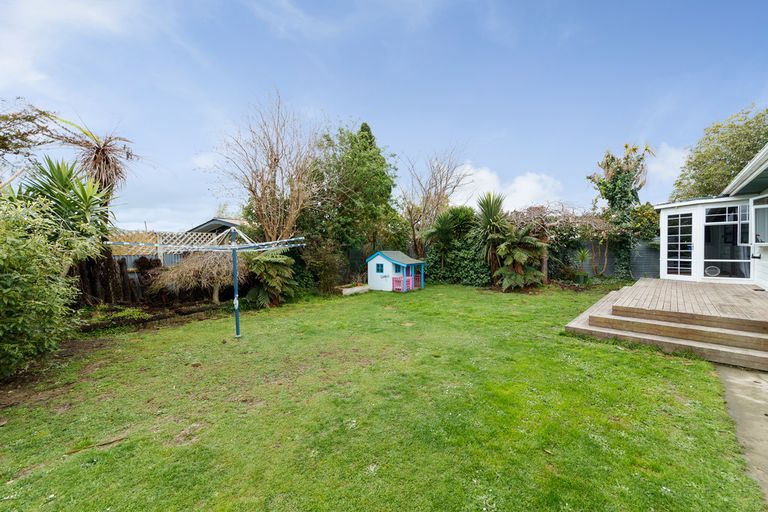 Photo of property in 97 Buick Crescent, Awapuni, Palmerston North, 4412