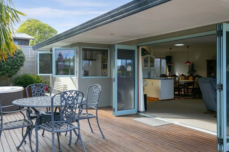 Photo of property in 55 Taharepa Road, Hilltop, Taupo, 3330