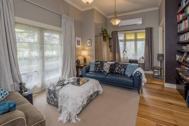 Photo of property in 6 Princes Street, Levin, 5510