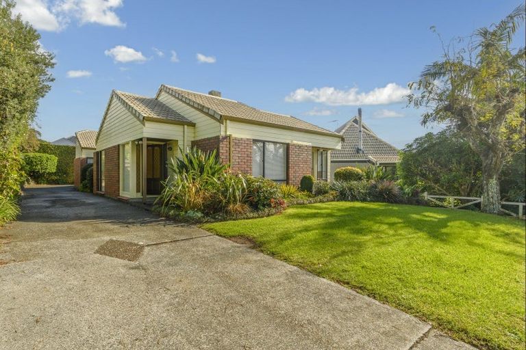 Photo of property in 298 Otumoetai Road, Otumoetai, Tauranga, 3110