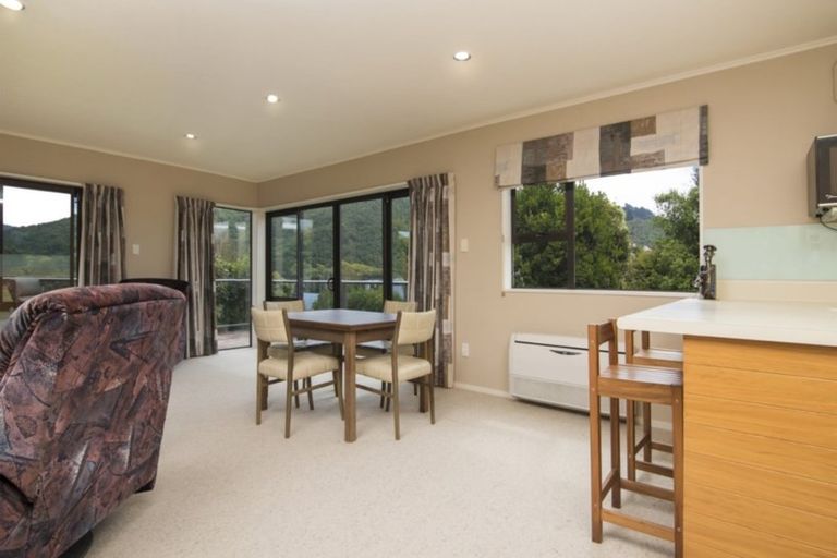 Photo of property in 243a Waikawa Road, Waikawa, Picton, 7220
