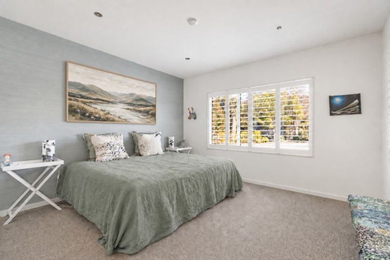 Photo of property in 31 Matheson Crescent, Albert Town, Wanaka, 9305
