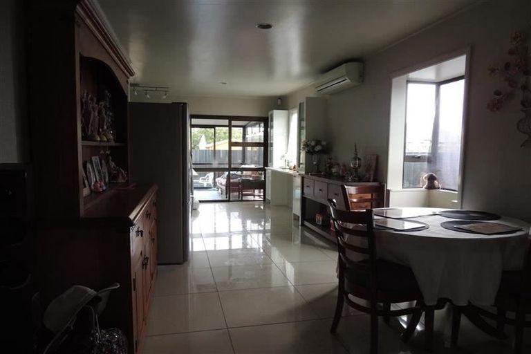 Photo of property in 54 Meeanee Road, Taradale, Napier, 4112