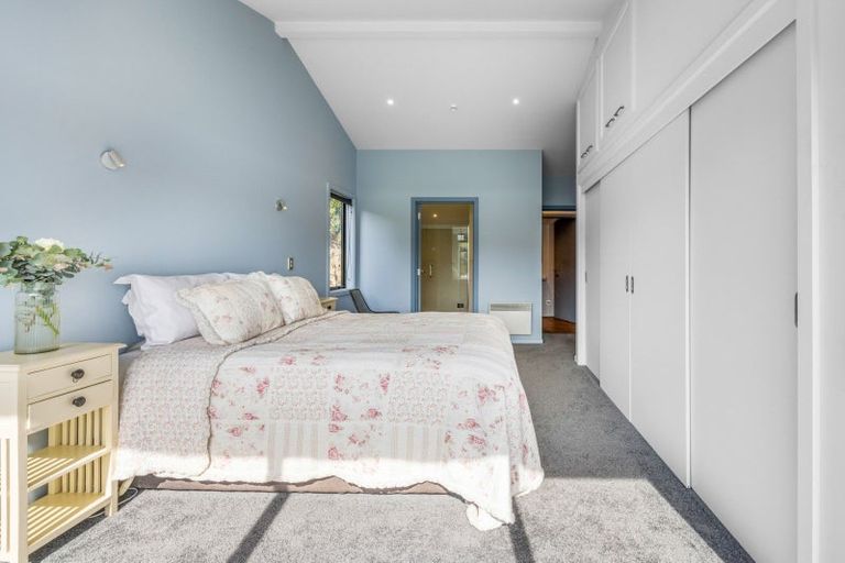 Photo of property in 6b Kotare Lane, Takamatua, 7581