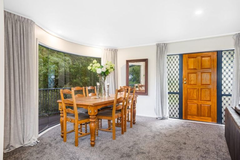 Photo of property in 1153 Paekakariki Hill Road, Paekakariki Hill, Porirua, 5381