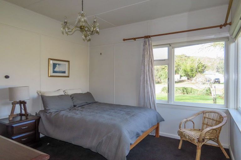 Photo of property in 74 Church Street, Reefton, 7830