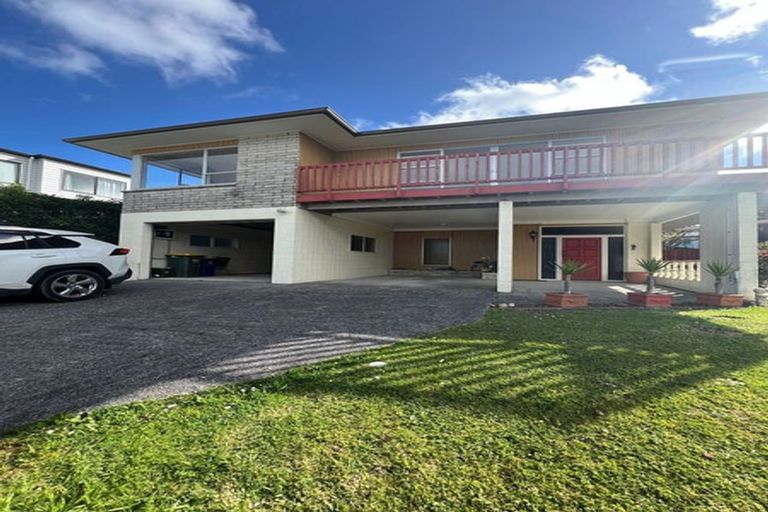 Photo of property in 3 Robin Lane, Browns Bay, Auckland, 0630