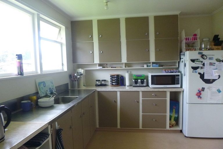 Photo of property in 2 Maire Street, Pahiatua, 4910