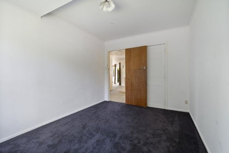 Photo of property in 393 Aokautere Drive, Aokautere, Palmerston North, 4471