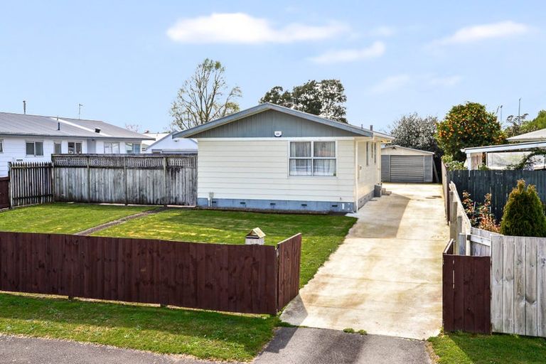 Photo of property in 5 Prior Place, Nawton, Hamilton, 3200