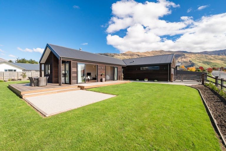 Photo of property in 45 West Meadows Drive, Wanaka, 9305
