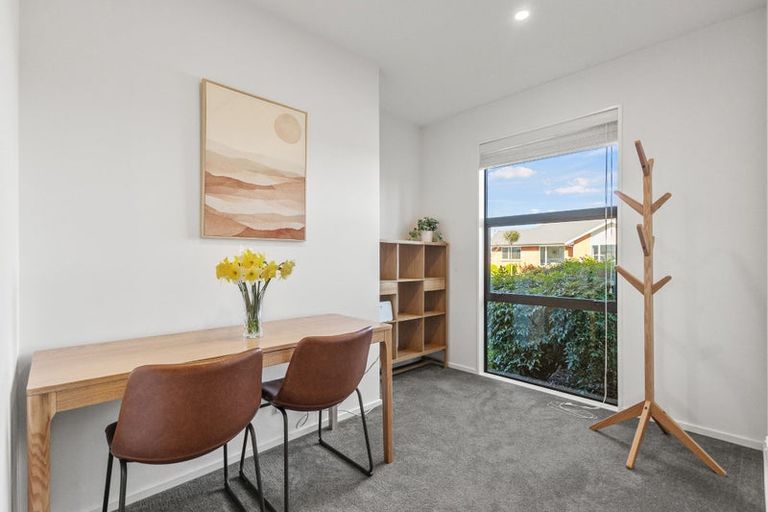 Photo of property in 100 Te Rito Street, Marshland, Christchurch, 8083