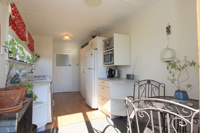 Photo of property in 5 Smith Avenue, Mayfield, Blenheim, 7201