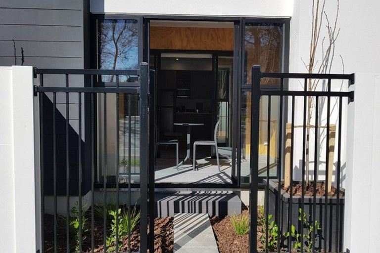Photo of property in 4/420 Hagley Avenue, Christchurch Central, Christchurch, 8011