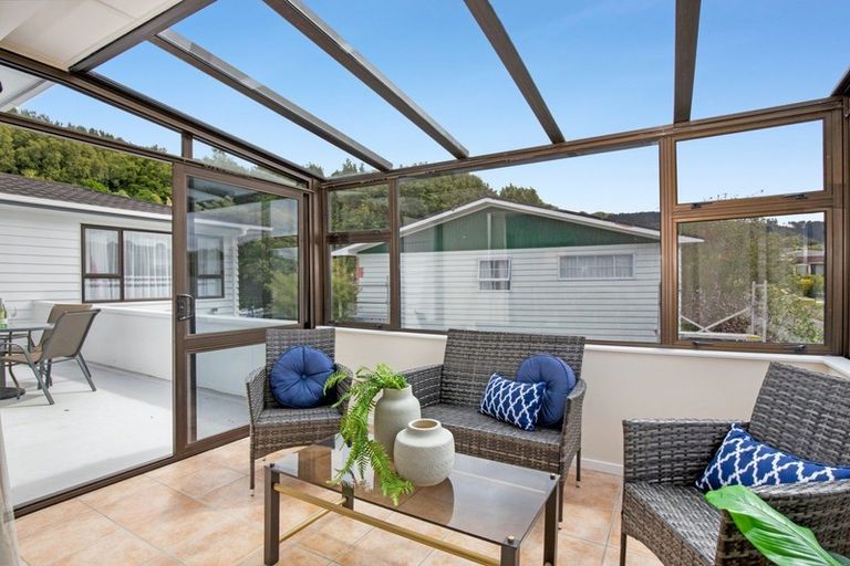 Photo of property in 87 Oriel Avenue, Tawa, Wellington, 5028