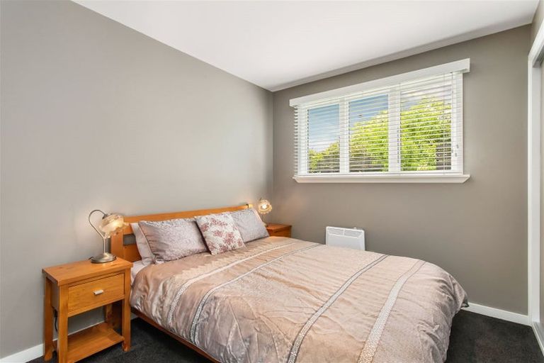 Photo of property in 26 Grahams Road, Ilam, Christchurch, 8041