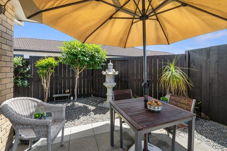 Photo of property in 74 Twin Oak Avenue, Papamoa Beach, Papamoa, 3118