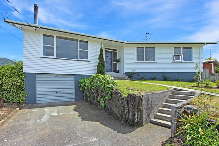 Photo of property in 43 Mount View Drive, Mangakakahi, Rotorua, 3015