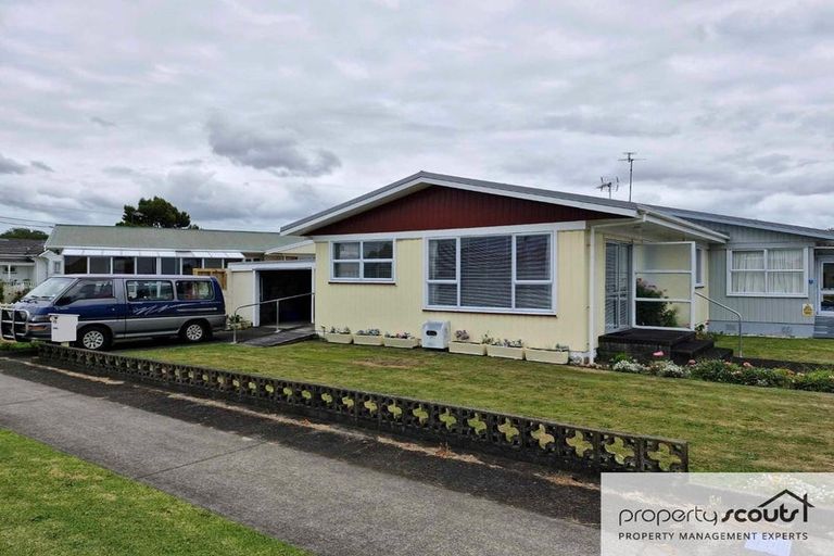 Photo of property in 15 Nelson Street, Waitara, 4320