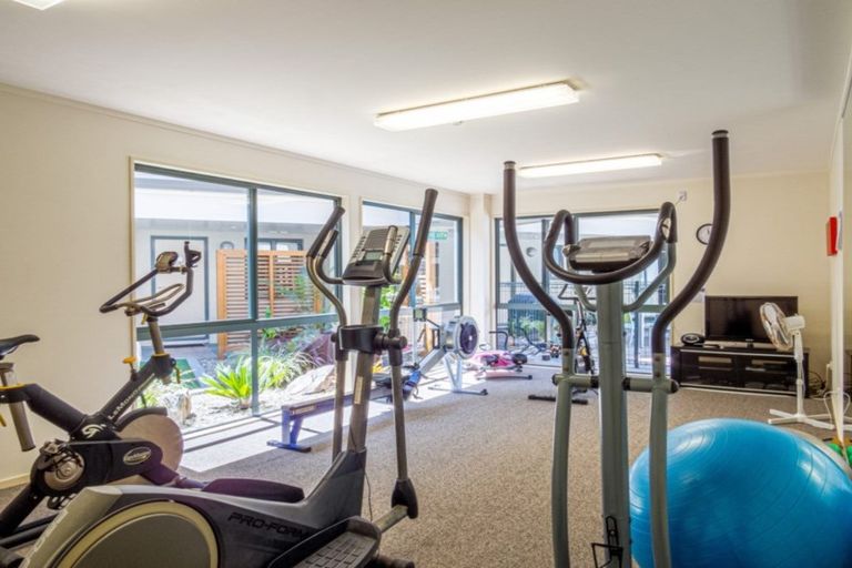 Photo of property in Beachpoint Apartments, 2/5 West End Road, Ohope, 3121