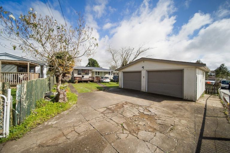 Photo of property in 29 Olive Crescent, Papatoetoe, Auckland, 2025