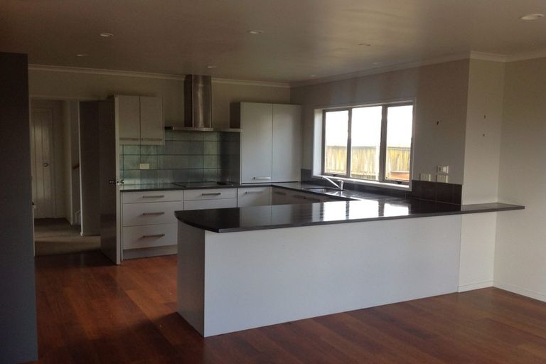 Photo of property in 15 Surfside Lane, Ruakaka, 0116