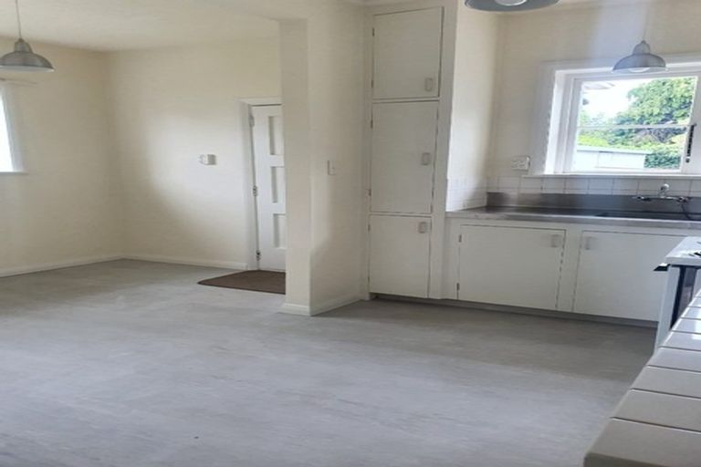 Photo of property in 11 Jollie Street, Linwood, Christchurch, 8062